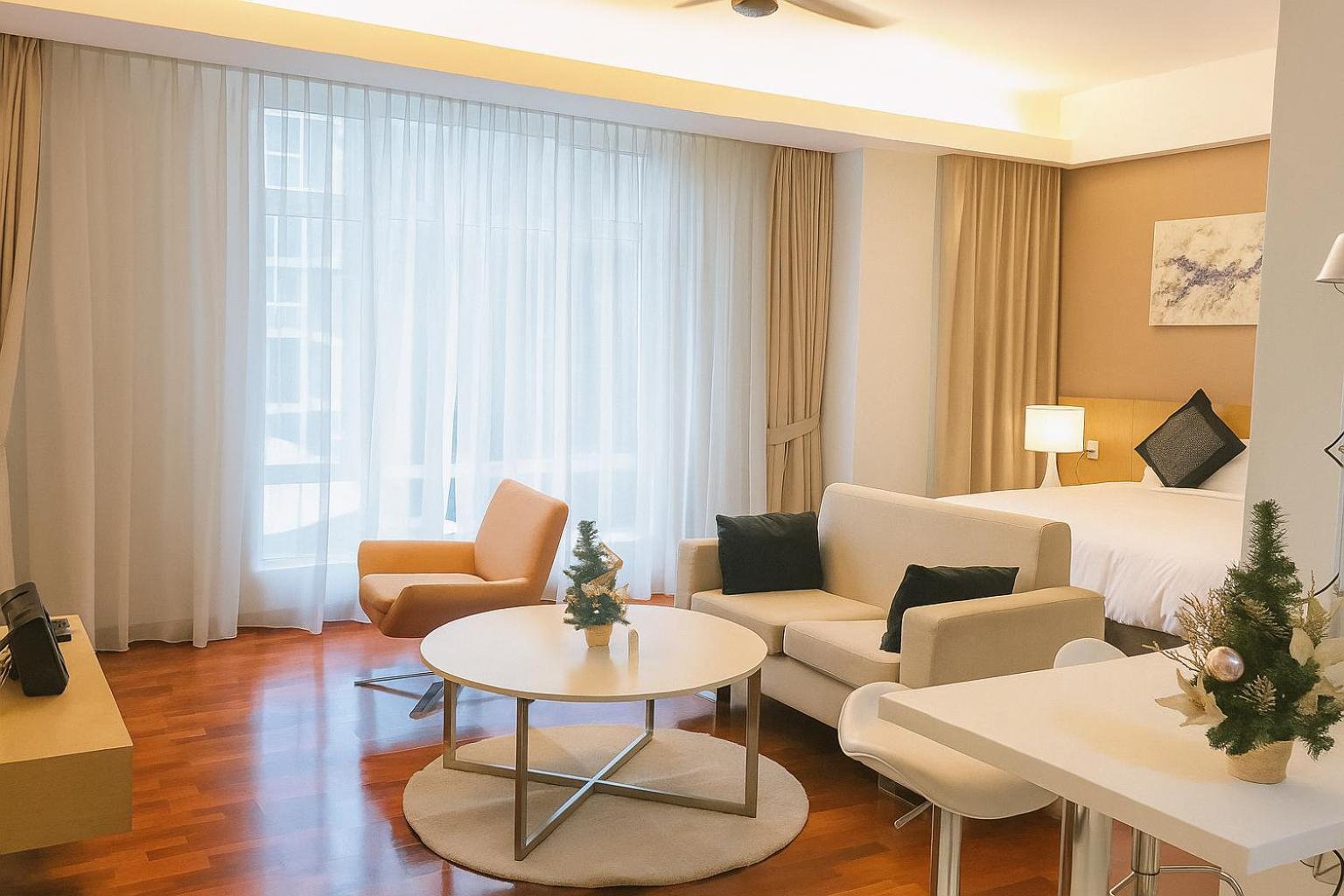 Cormar Aparthotel 5*