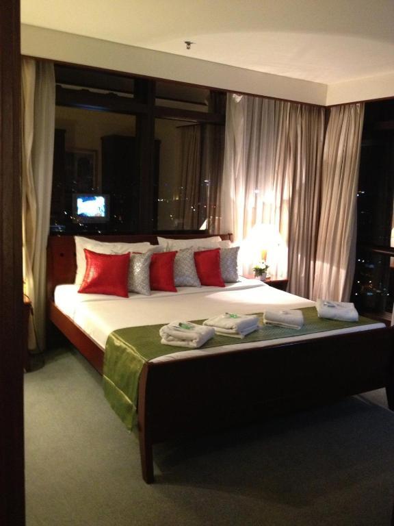 Lexus Service Suites @ Times Square Kl Apartment