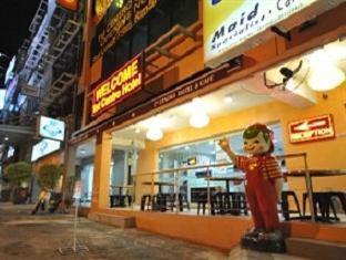 First Centro Hotel *