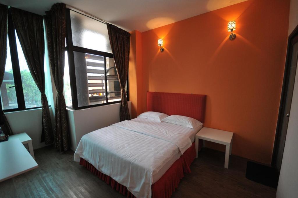 First Centro Hotel *