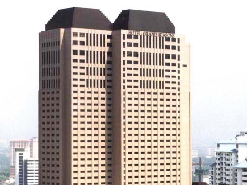 Hotel Grand Seasons