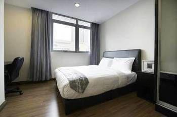 Apartment Kl Service At Taragon