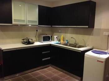 Apartment Kl Service At Taragon *