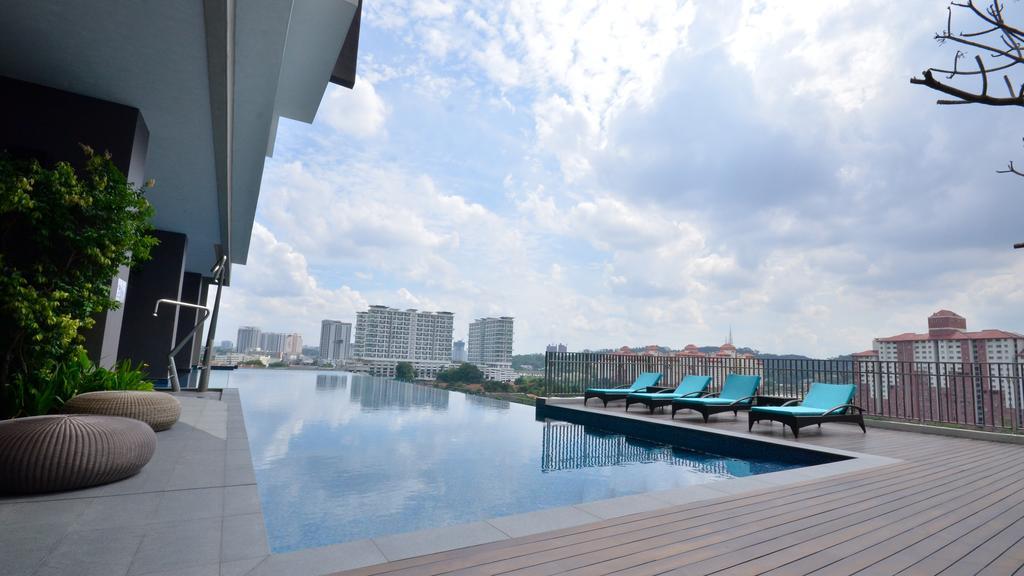 Apartment Pine Cone @ Avantas Mid Valley *