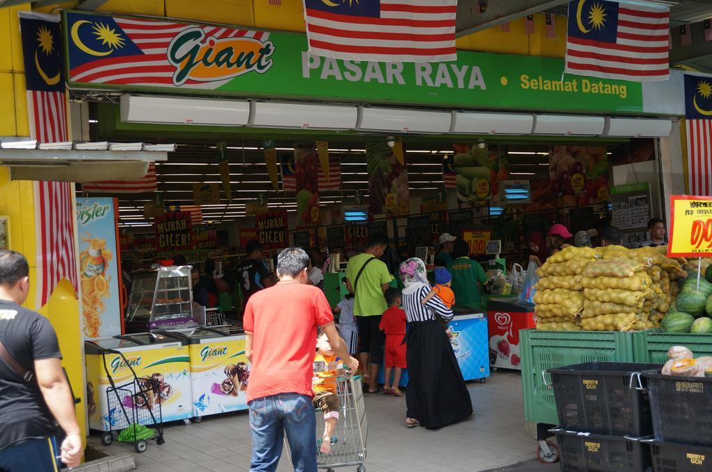 Jati Homestay@ Setiawangsa * Kuala Lumpur