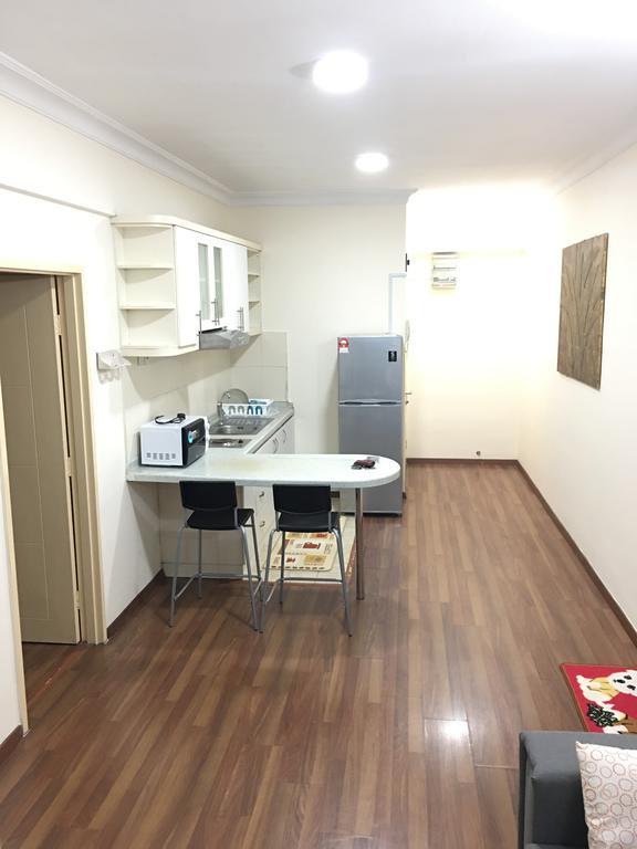 Casa Mutiara Serviced *