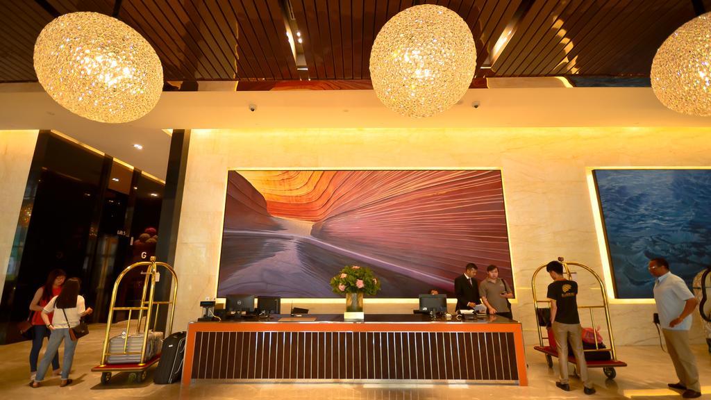 Pine Luxury @ Platinum Suites Klcc Apartment