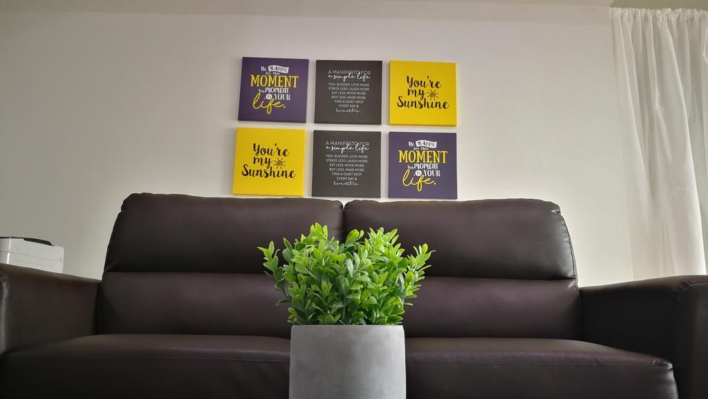 Amazing Homestay At Regalia Apartemen
