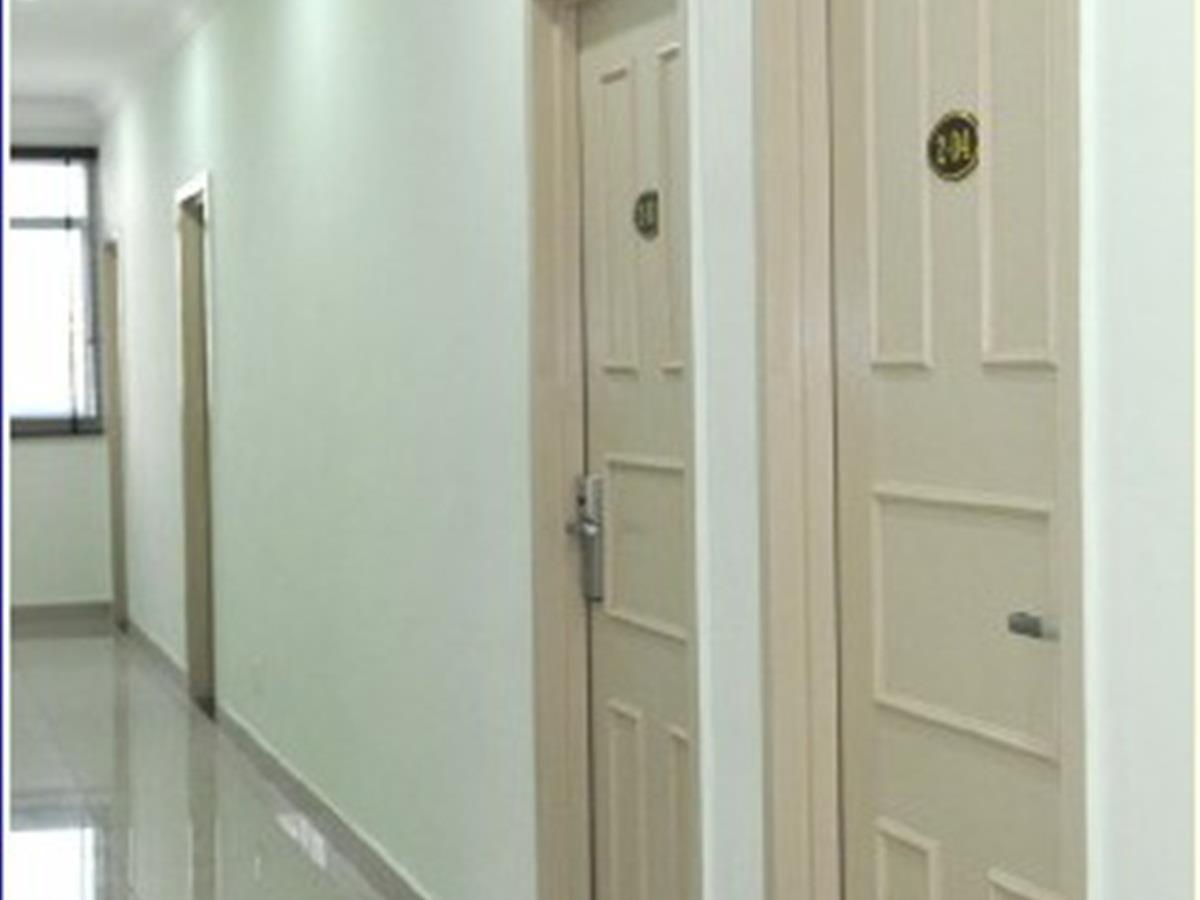 128 Hotel