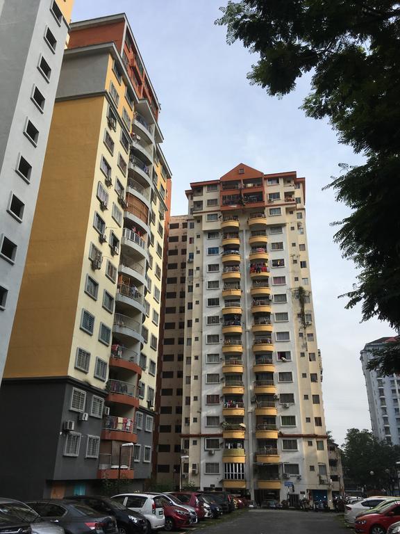 Apartment Moontel Homestay @ Vista Angkasa Kuala Lumpur