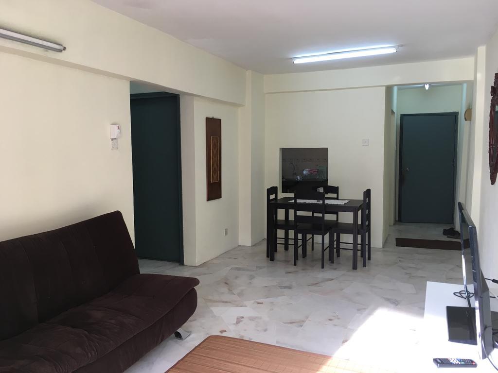 Moontel Homestay @ Vista Angkasa * Kuala Lumpur