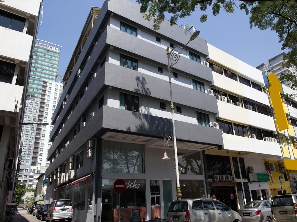 Hotel Oyo Premium Brickfields Gandhis Kuala Lumpur