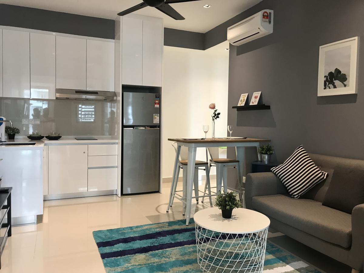 Apartment Modern Concept Cozy Home @ Setia Sky Residences *
