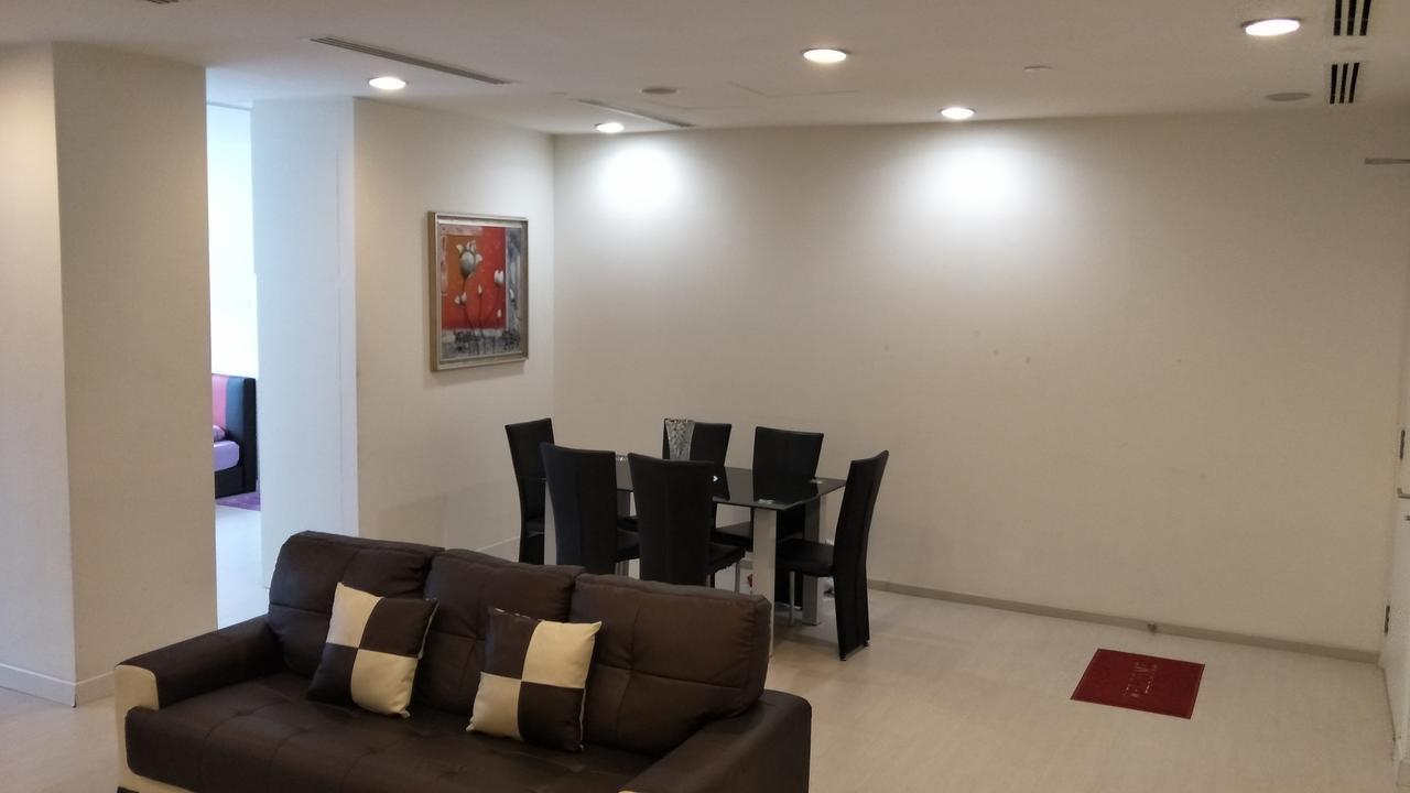 Apartemen Binjai 8 Premium Soho *