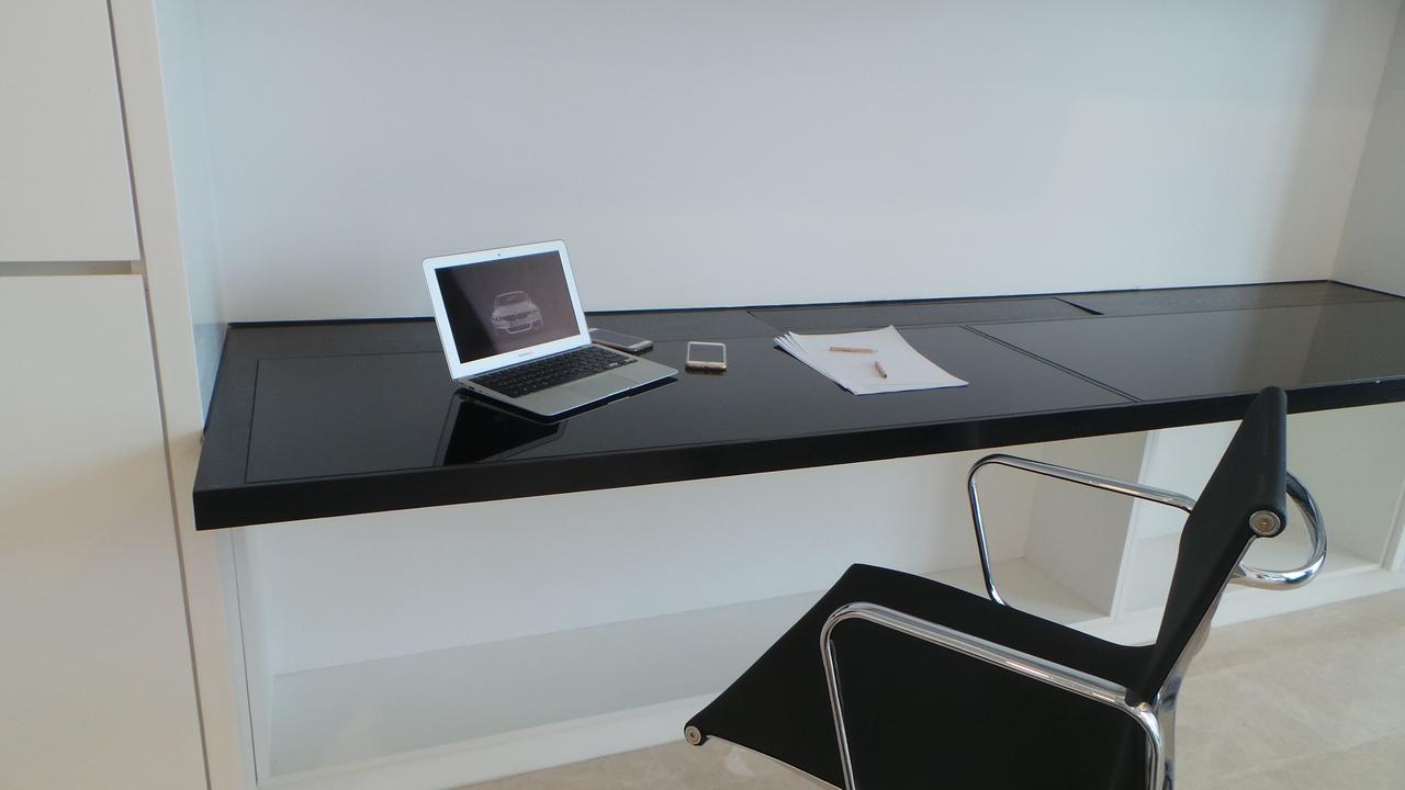 Apartment De Platinum *