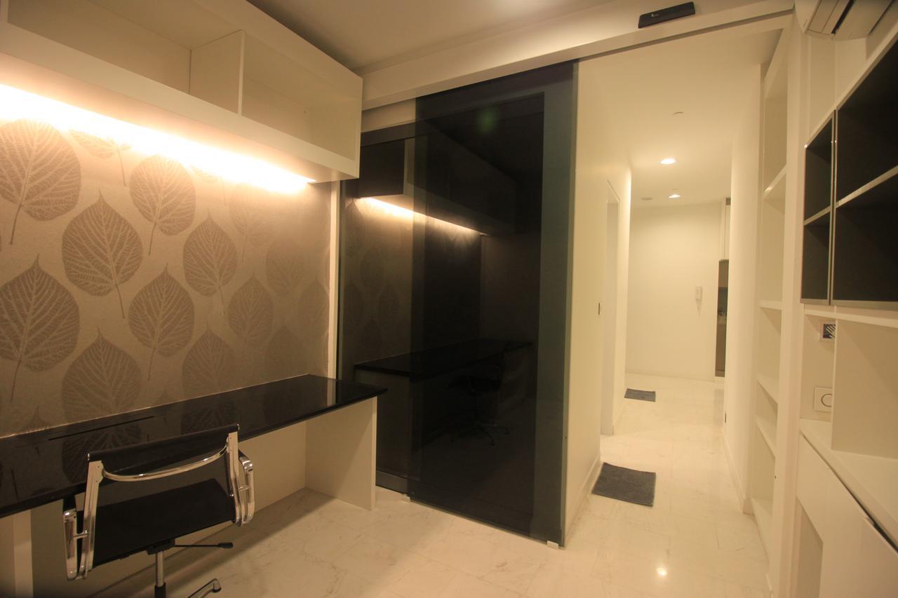 Aparthotel Eminent @ Platinum Suites *