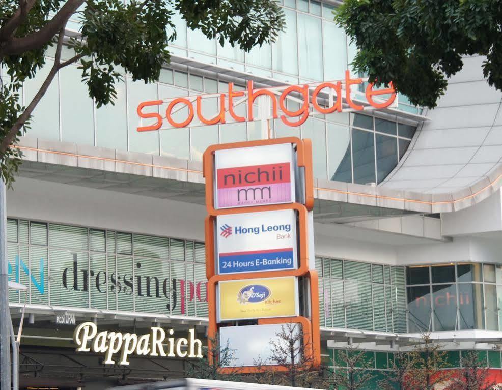 Swing & Pillows - Kl Sg Besi Formerly Known As U Pac 2* Kuala Lumpur
