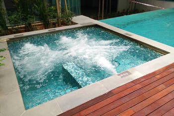 Mercu Summer At Summer *