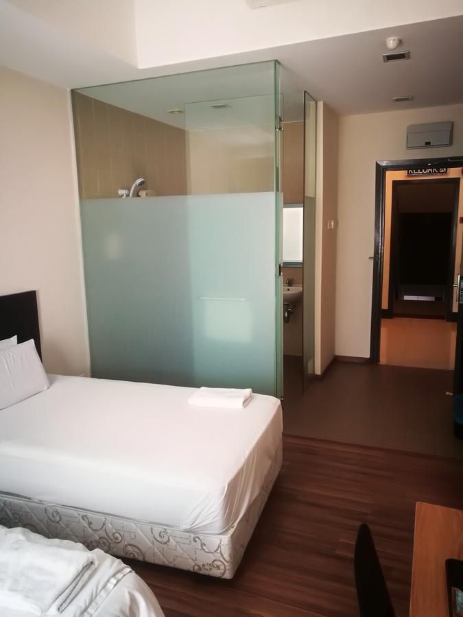 Hotel Sens