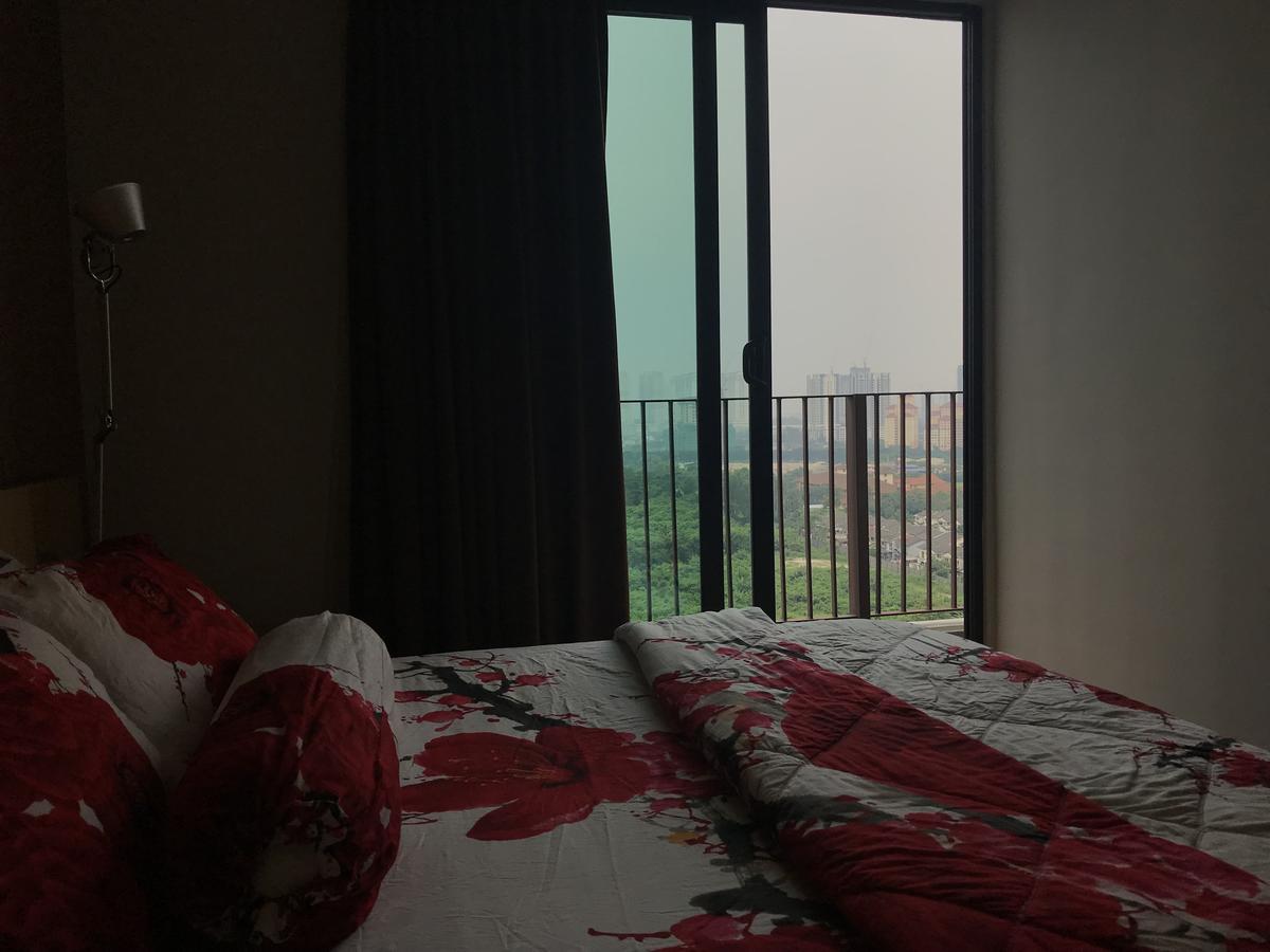 Kiara East Dex
