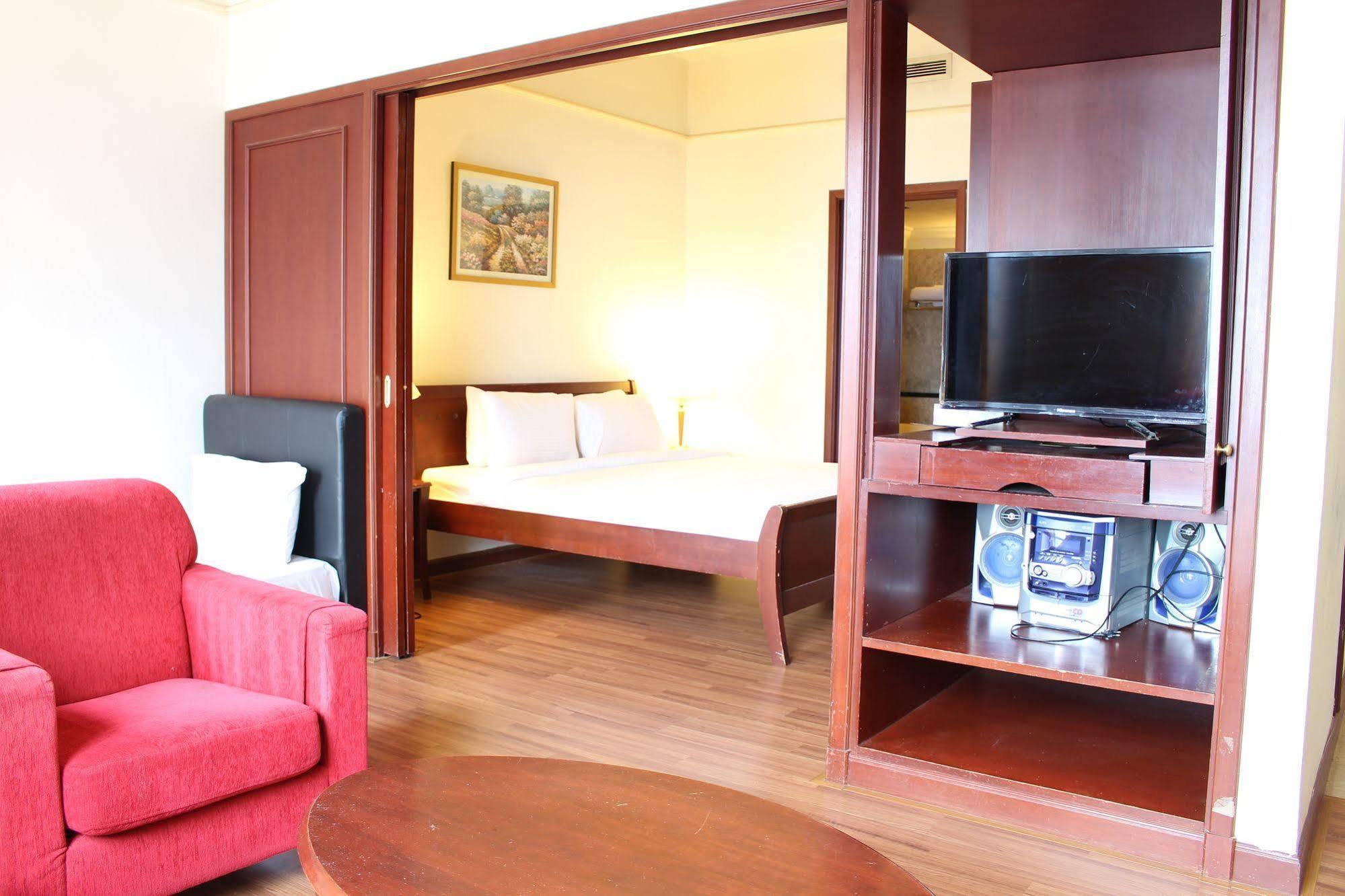 Excellent Service At Times Square Hotel