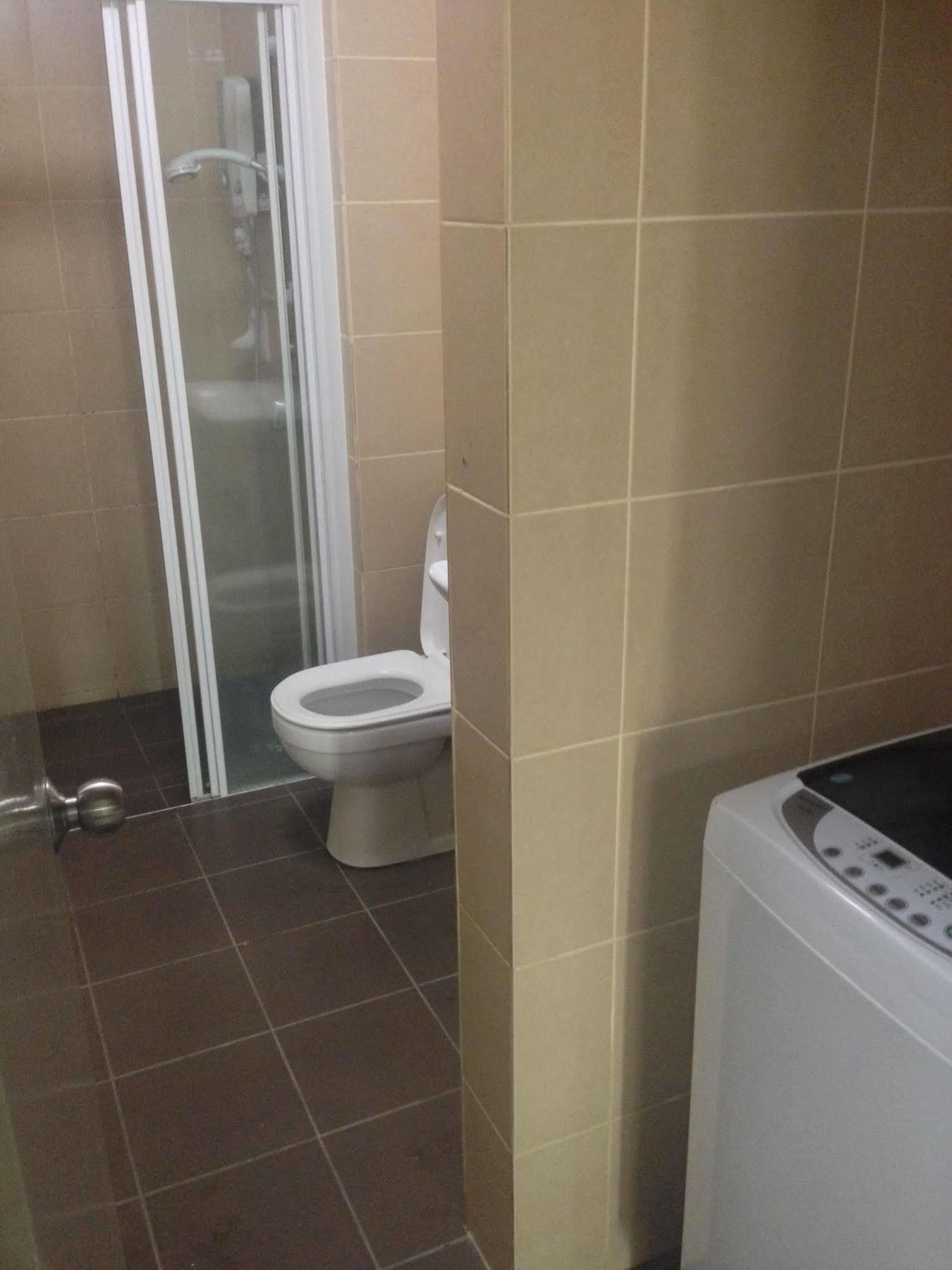 Kl Service At Taragon Apartment *
