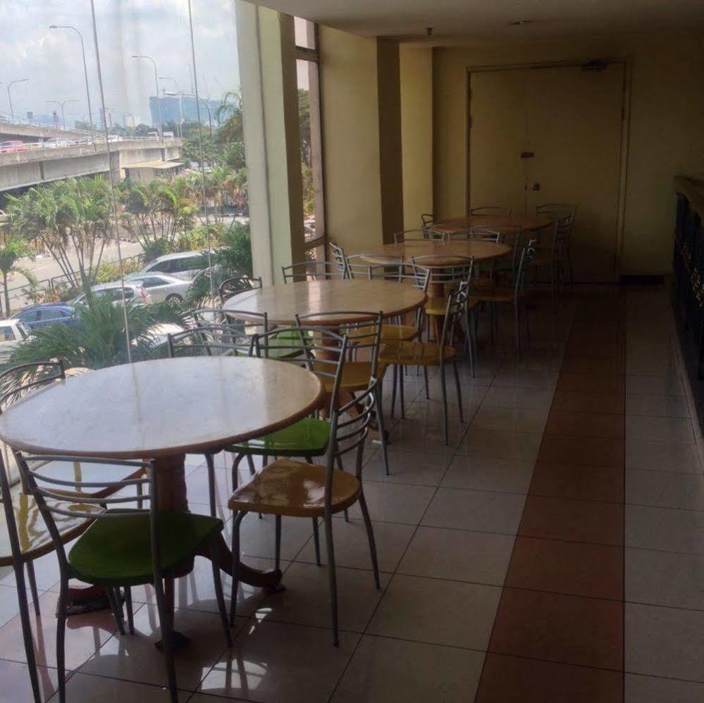 Hotel Caliber 3*