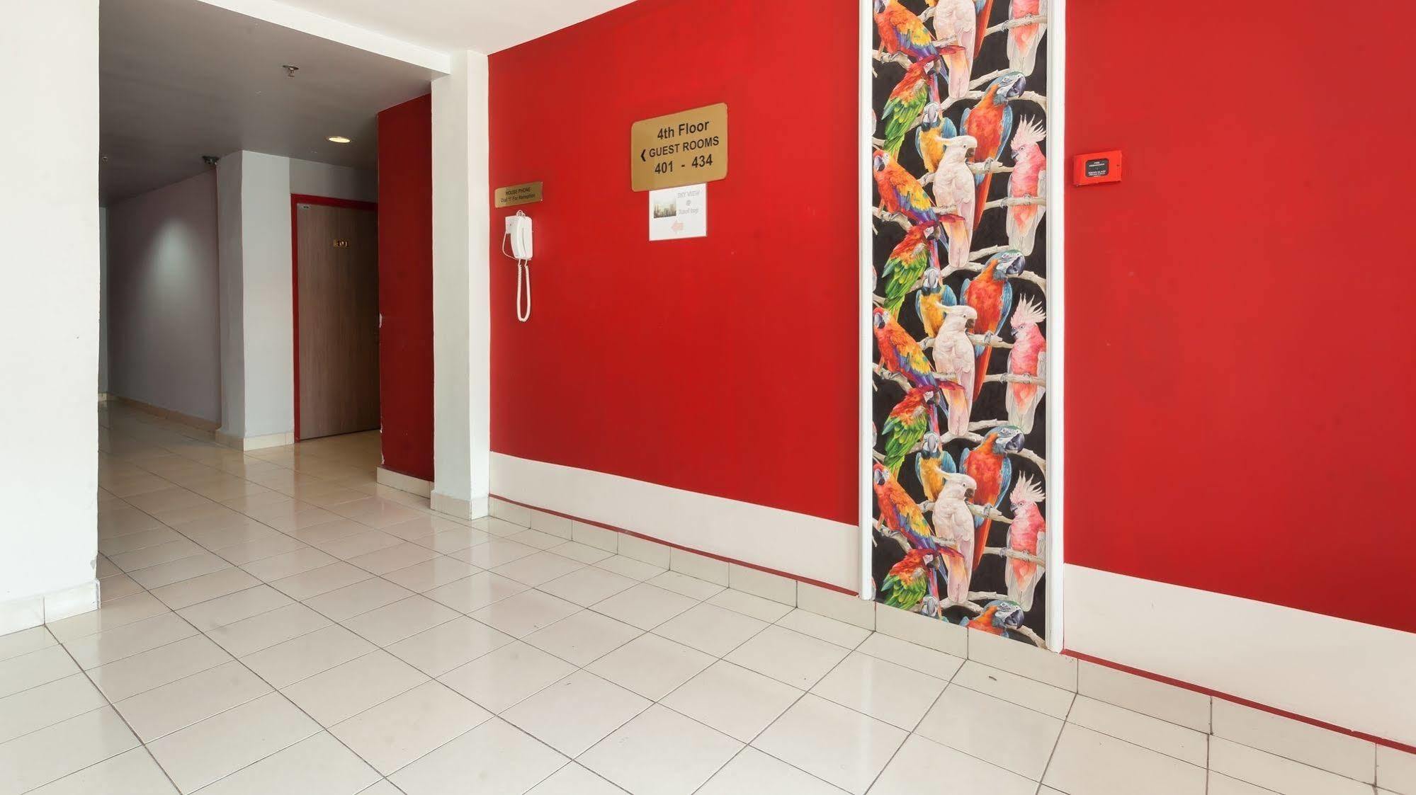 Oyo 182 Simms Grand Hotel Kuala Lumpur