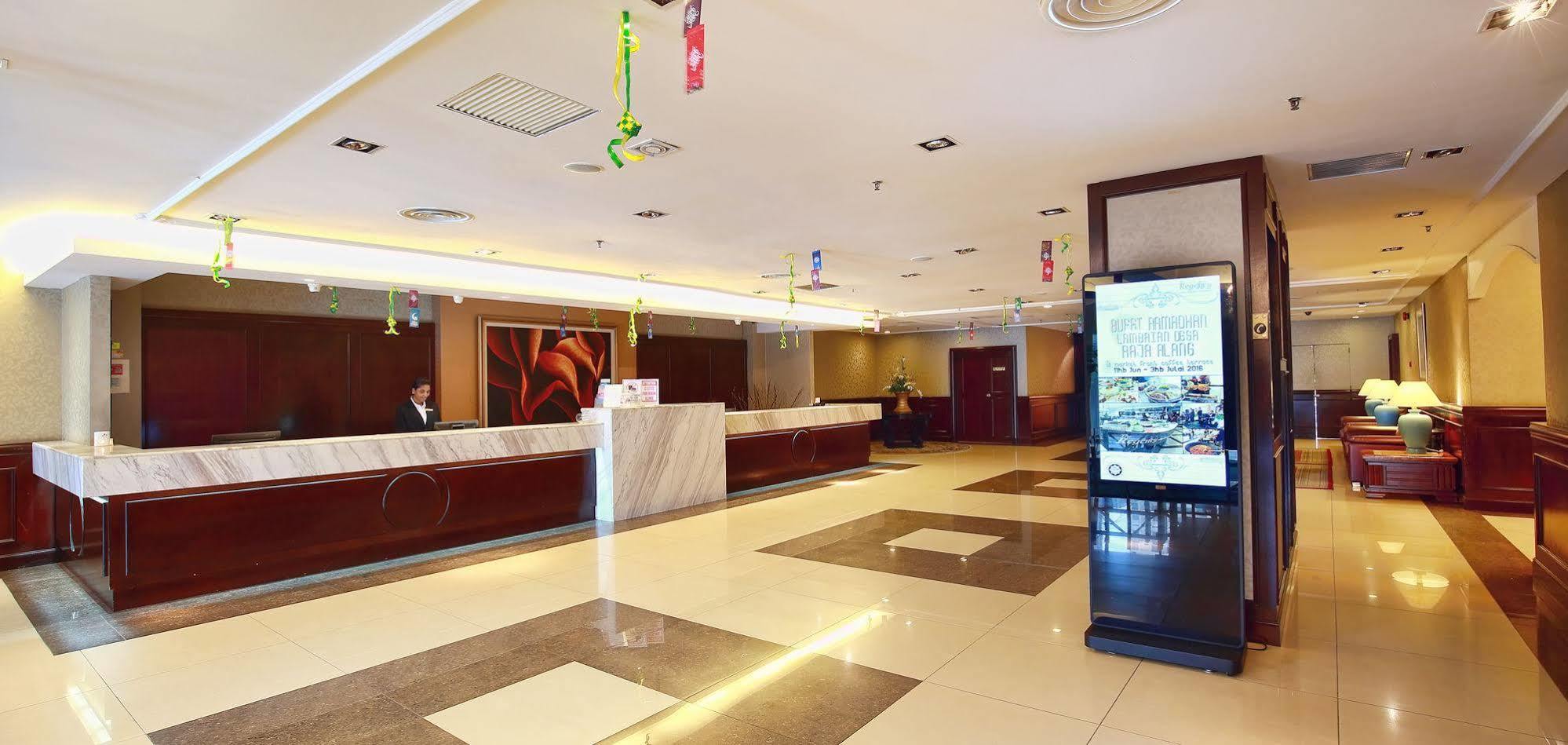 Hotel The Regency 3*