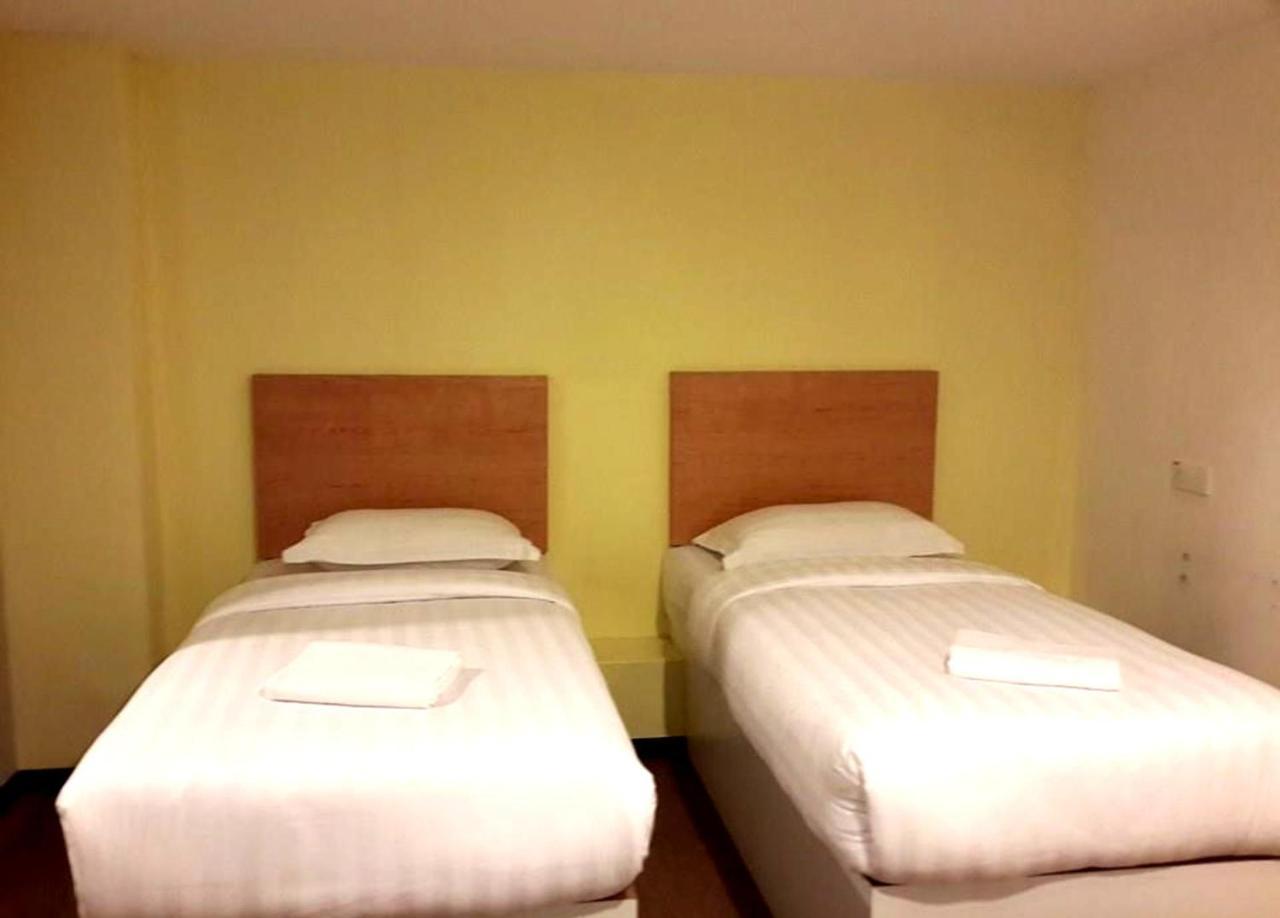 Hotel Lucky 11 2*