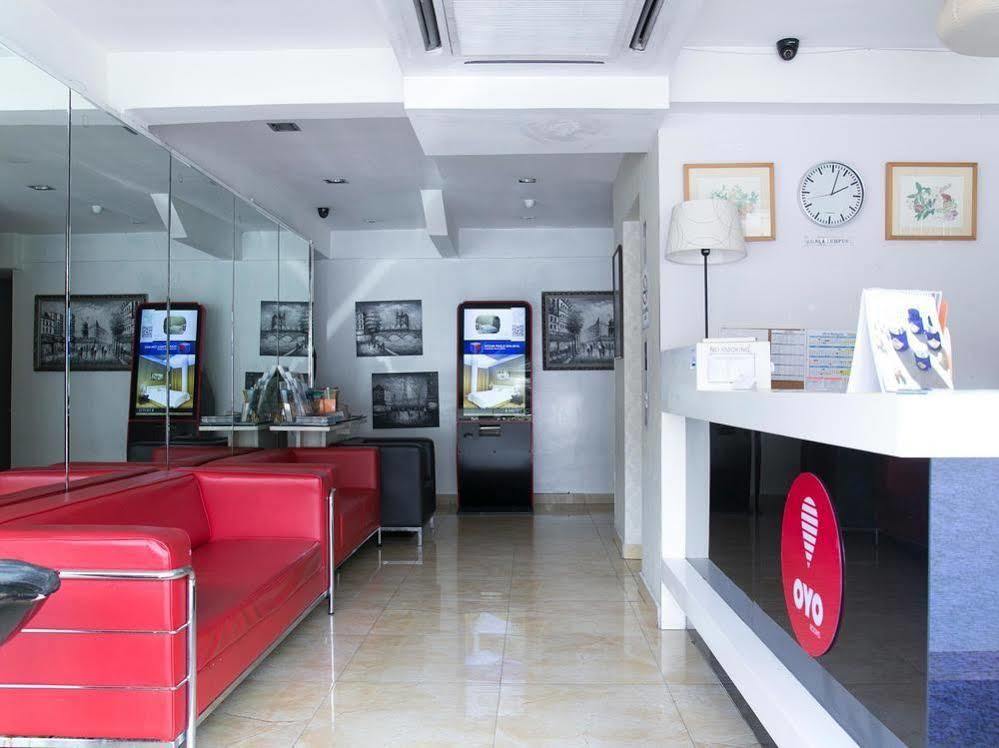 Hotel Oyo Maharajalela Monorail Station Kuala Lumpur