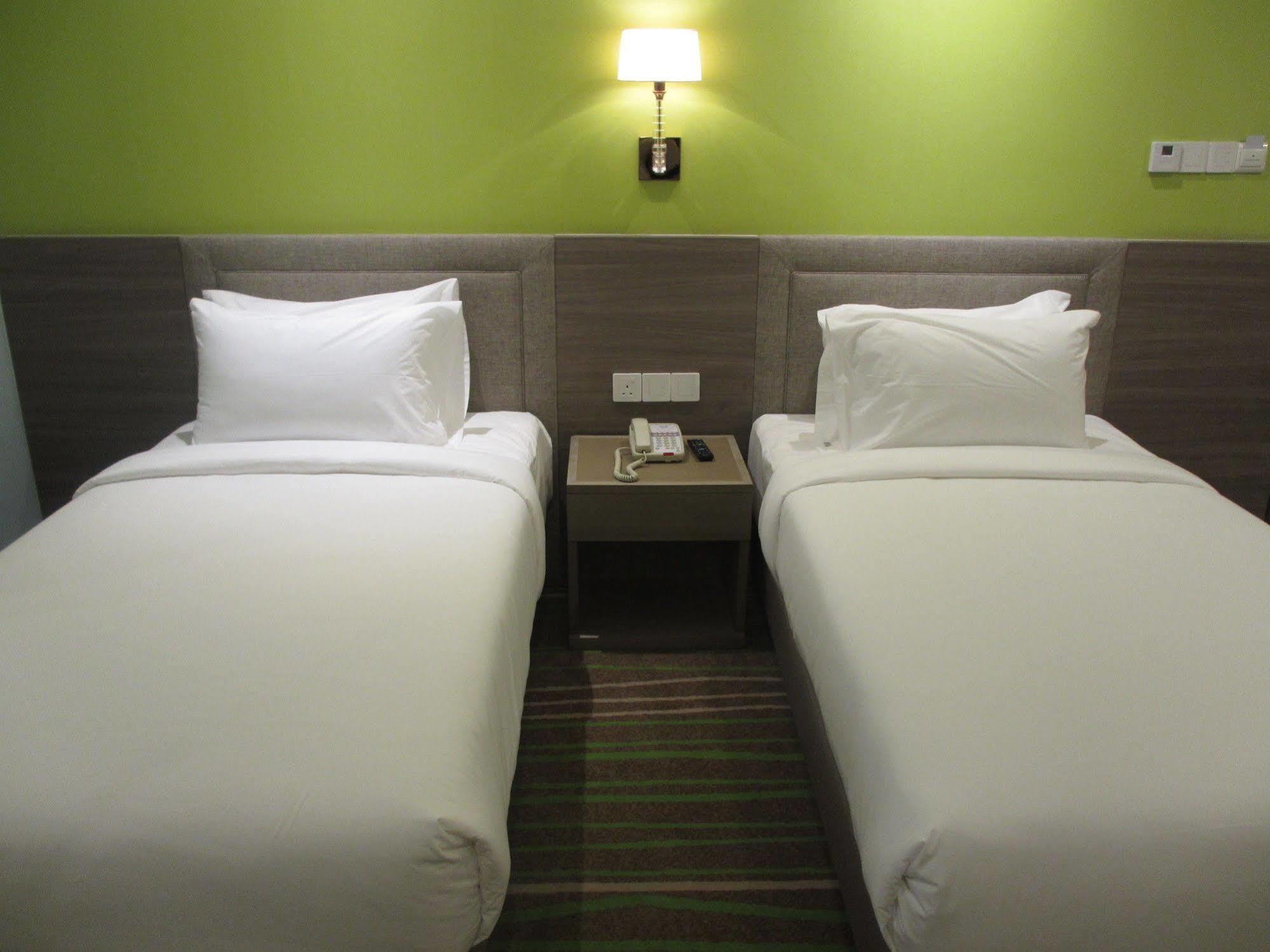 Cosmo Hotel 4*