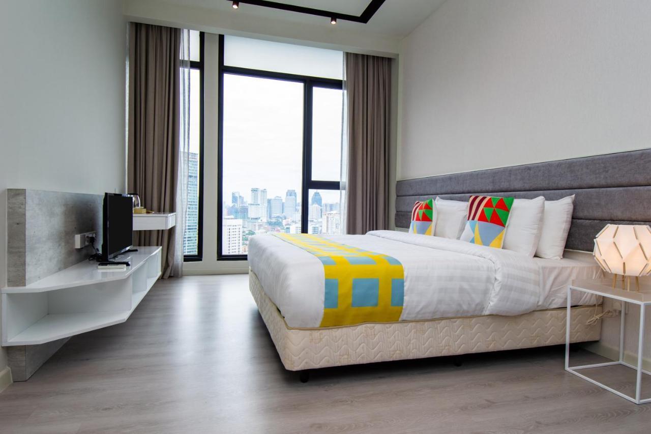 Oyo 466 Studio Expressionz Suites Kl Tower View From Infinity Pool Aparthotel Kuala Lumpur