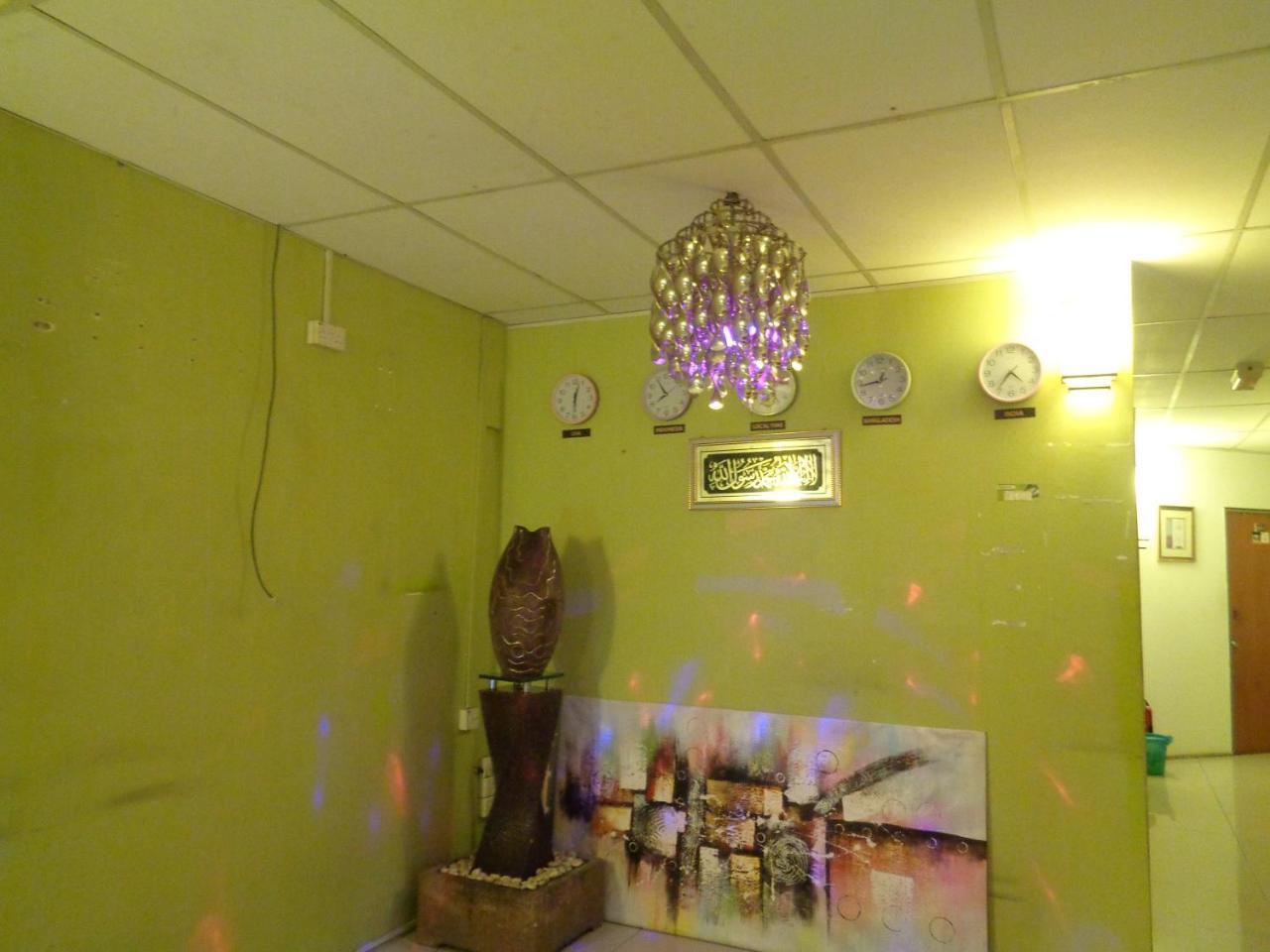 Mah Lanu Hotel