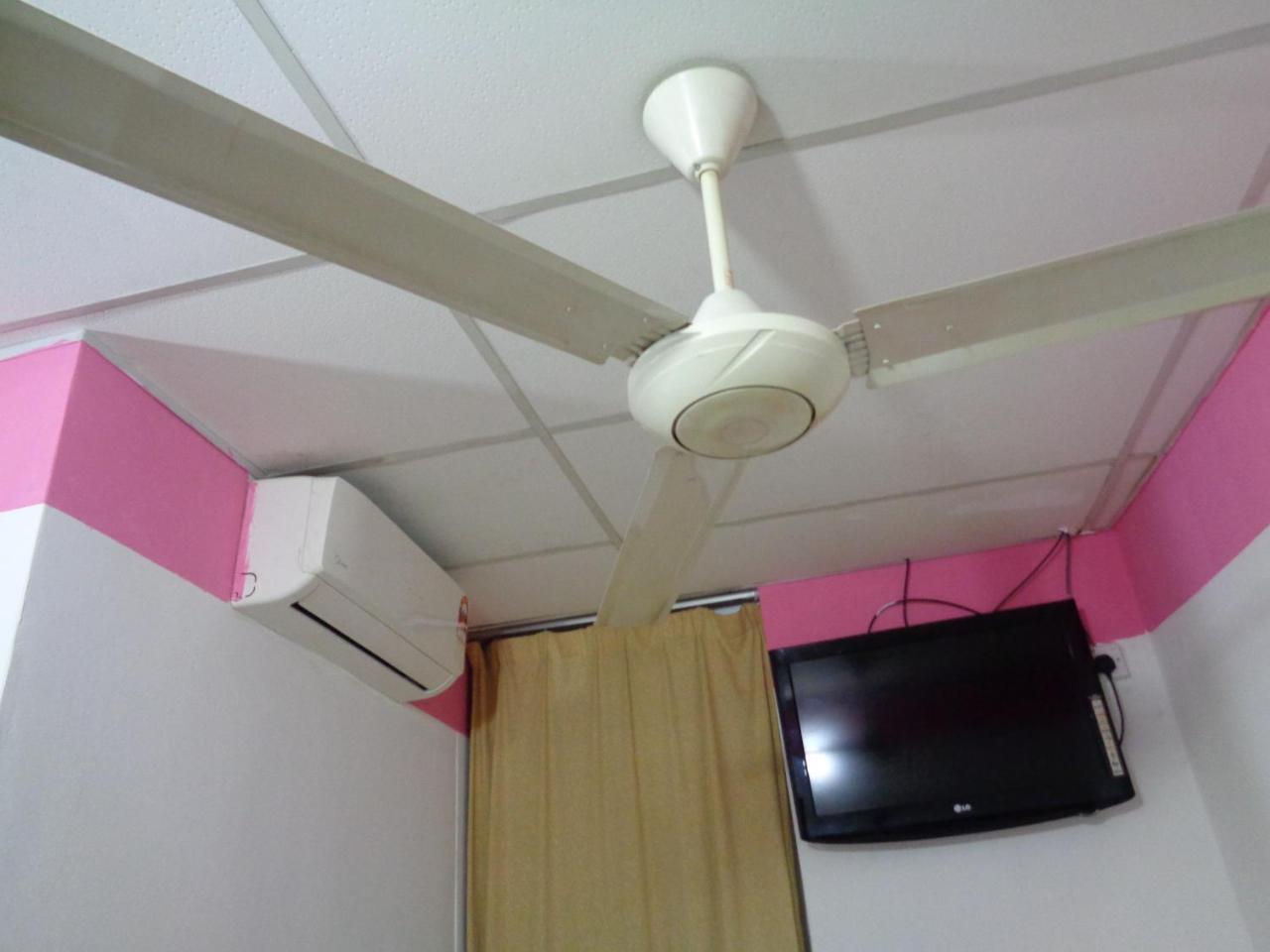 Hotel Mah Lanu 2*