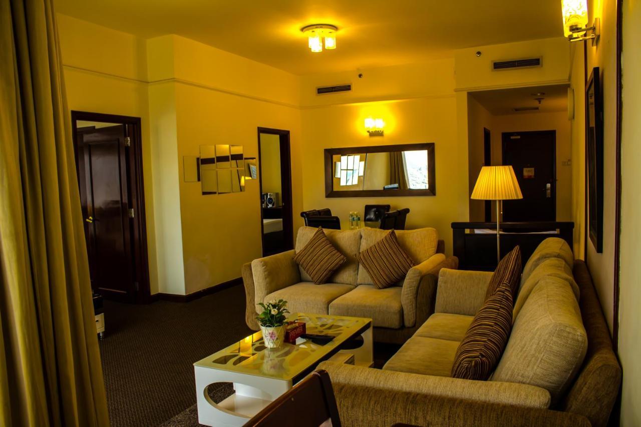 Aparthotel Kl At Times Square Kl