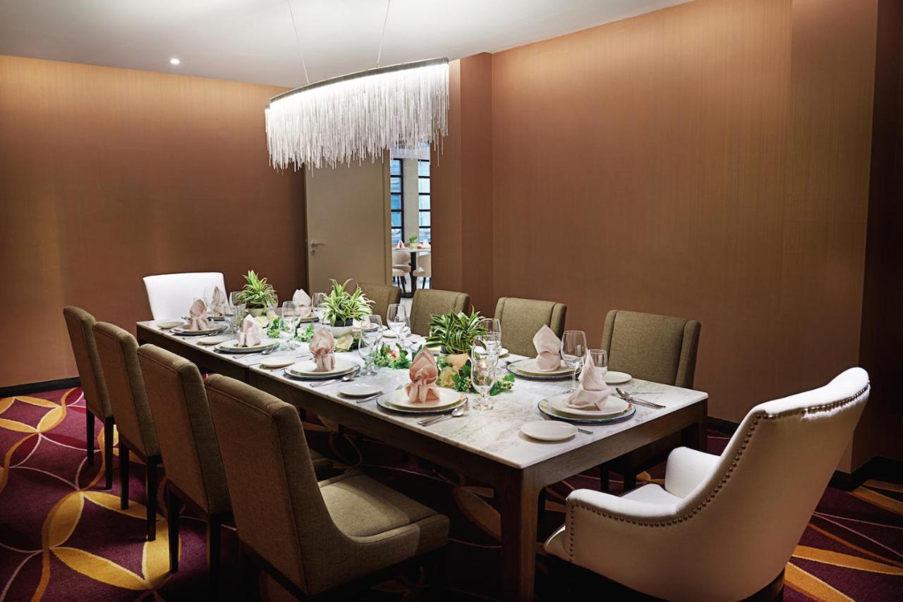 Cosmo 4* Kuala Lumpur
