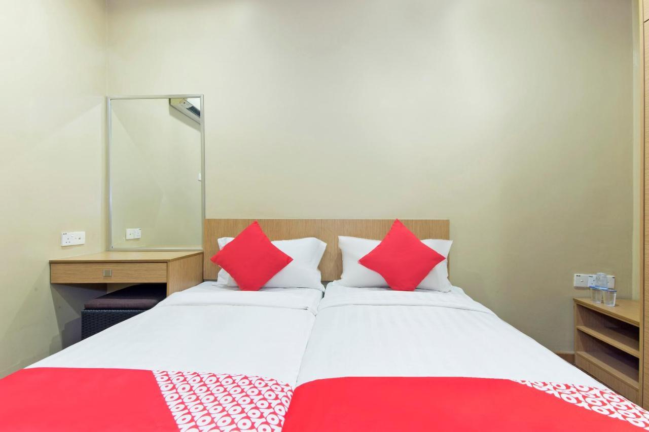 Hotel Oyo 422 Reno
