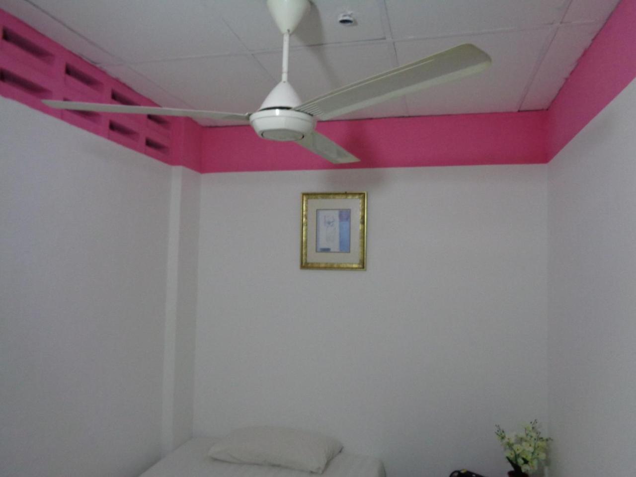 Hotel Mah Lanu 2*
