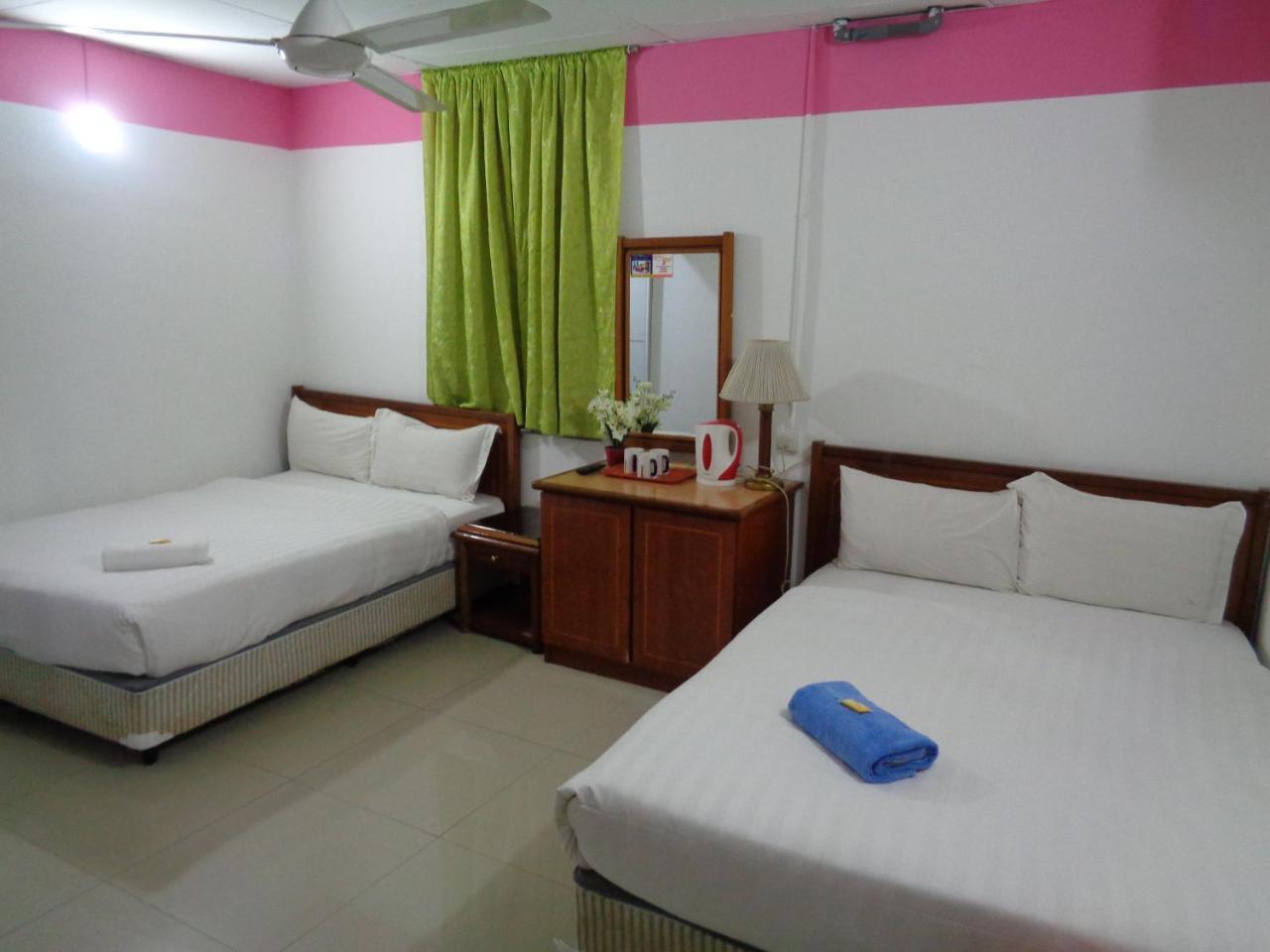 Mah Lanu Hotel 2*