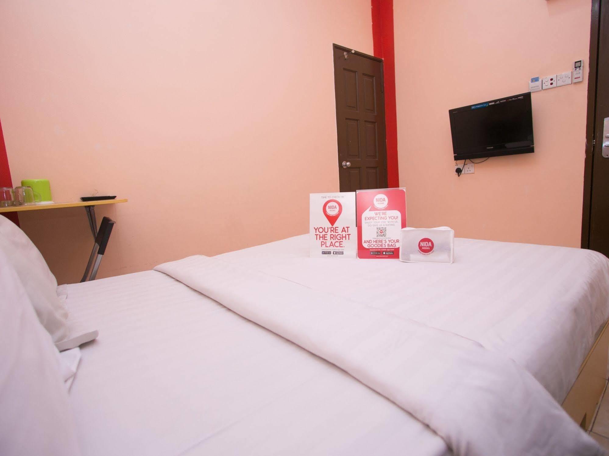 Nida Sri Petaling Radin Hotel