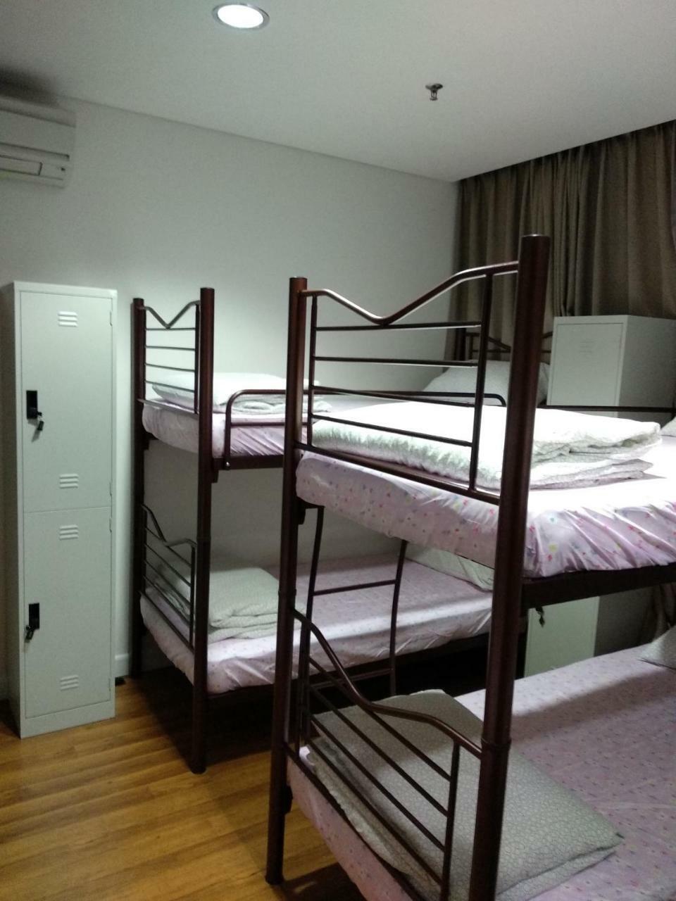 Twin Towers Dorms * Kuala Lumpur