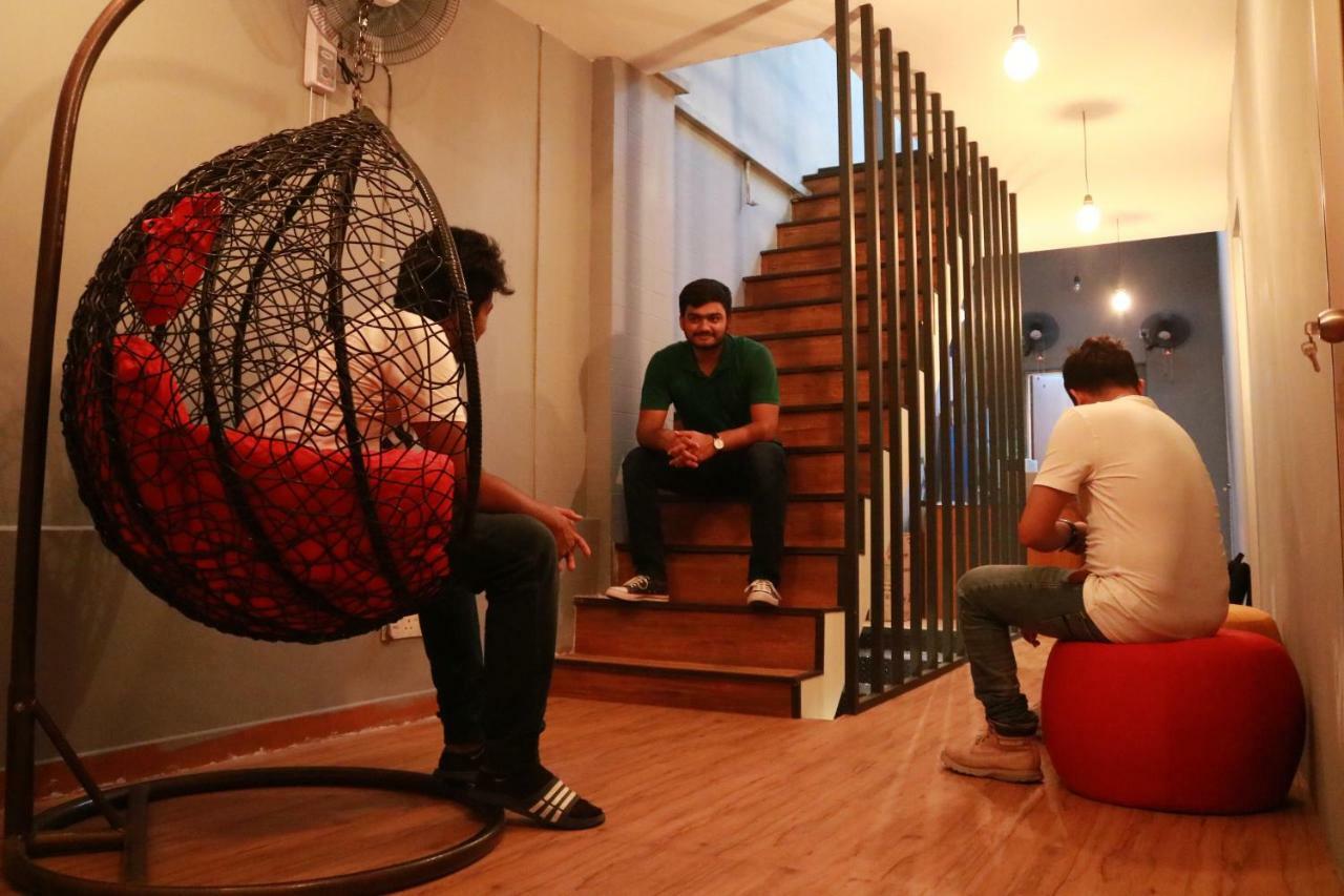 Albergue Friends Perk *