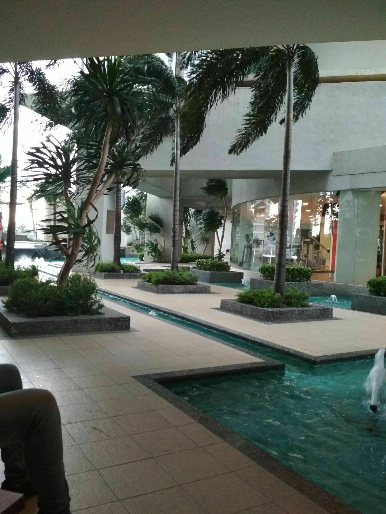 Queens Service At Swiss Garden Residences