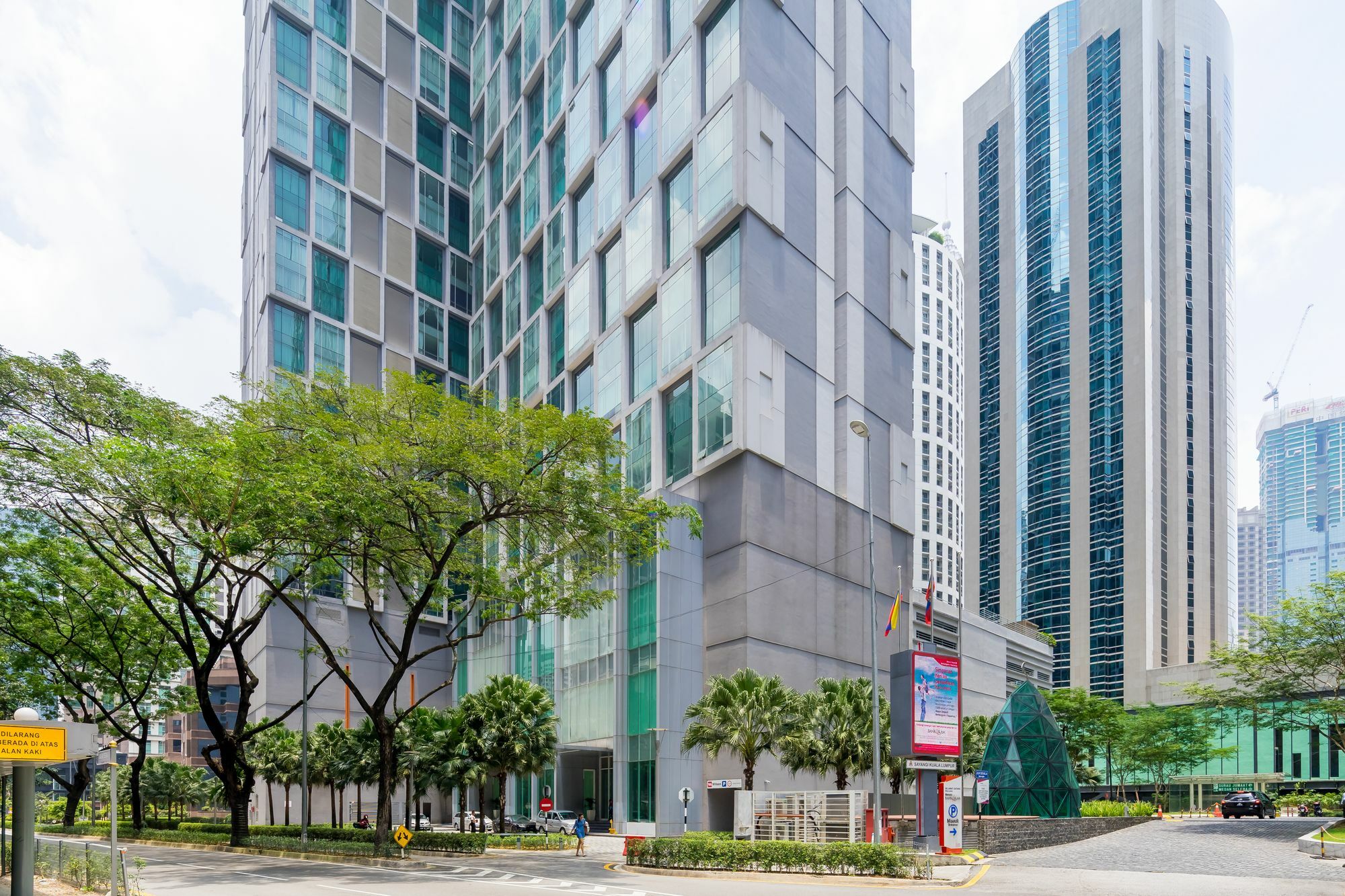 Apartment Soho Suites Klcc By Aloha Kuala Lumpur