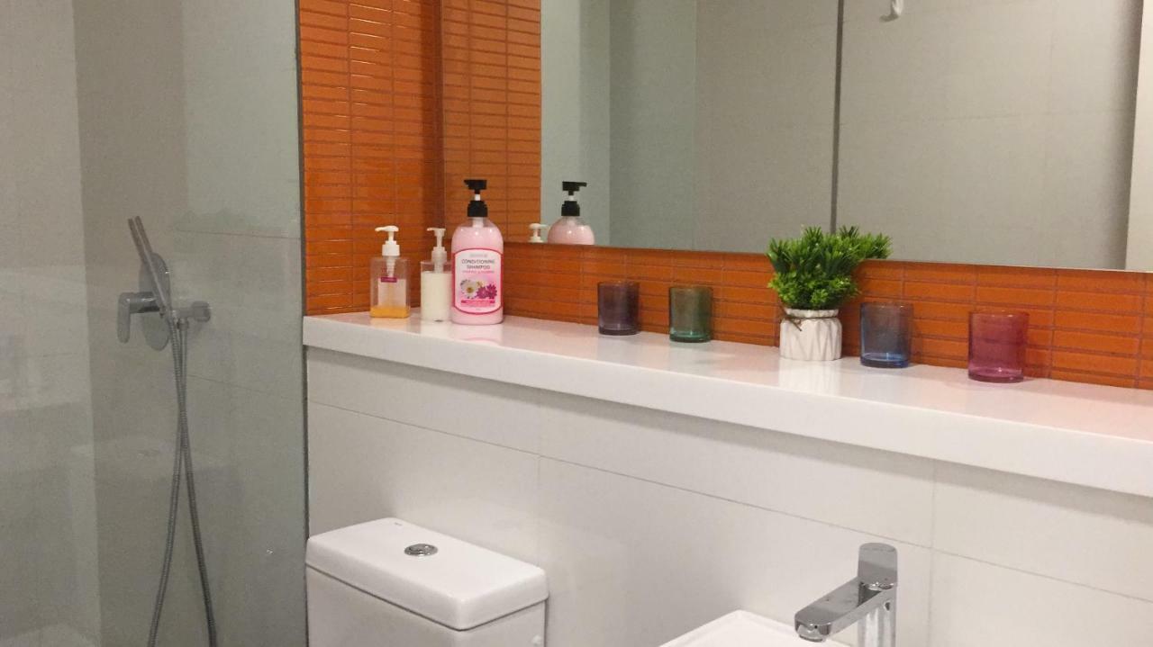 Apartemen Arcoris Mont Kiara Homestay Nearby Sri Hartamas, Publika, Solaris, Ikea Damansara