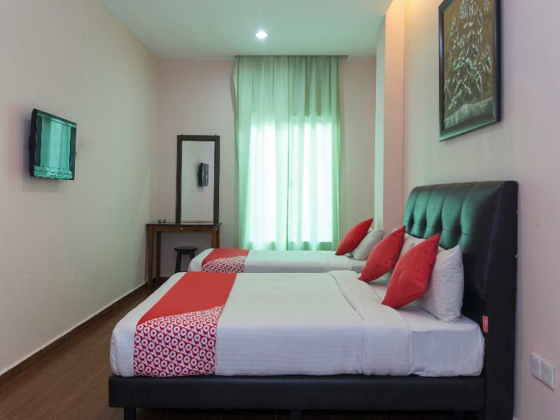 Hotel Oyo 109 V'la Park 2*