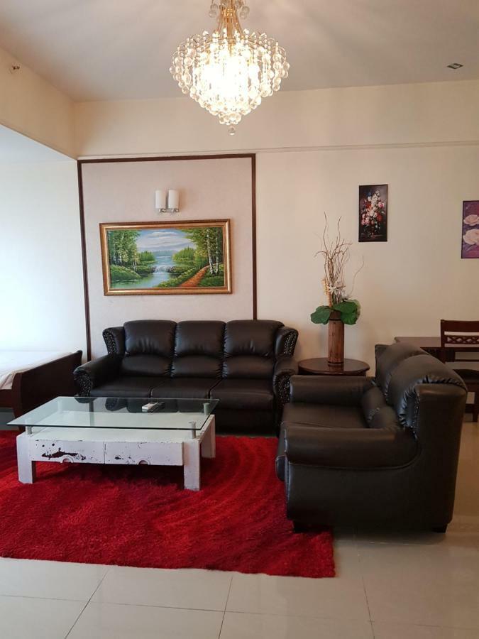 Times Square Private Service At Kl Apartment