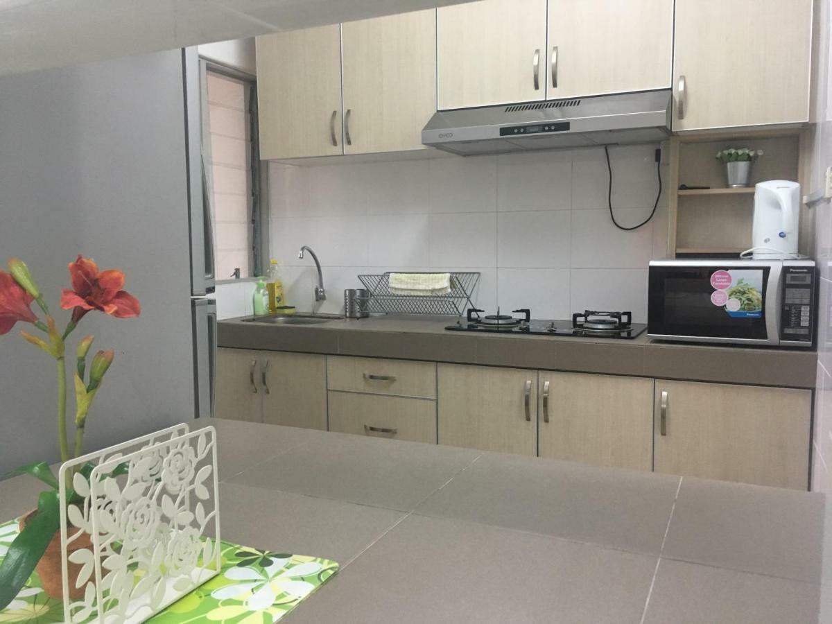 Moontel Homestay @ Vista Angkasa