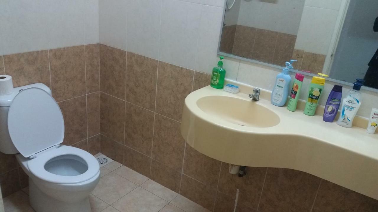 Pangsapuri Large 4bedroom Homestay Pv6 With Large Swimming Pool Kuala Lumpur